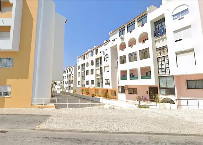 A Santo, - By Urbinvest Algarve