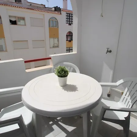 A Santo, - By Urbinvest Algarve * קווארטיירה